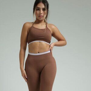 Seamless High waisted ribbed legging with matching sports bra NWT
